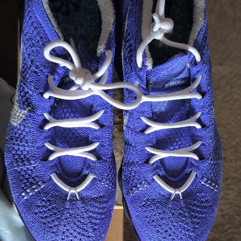 Nike  Vibrant Purple Sneakers